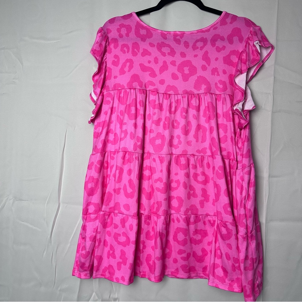 Heimish USA Pink Leopard print Top - Picture 4 of 4